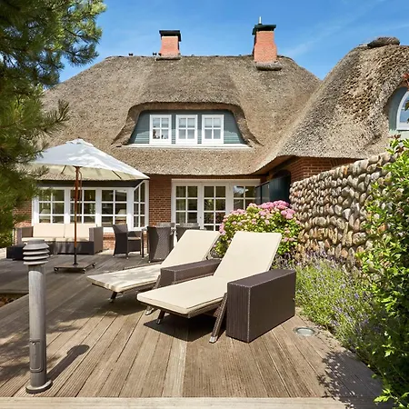 Am Duenenweg West Holiday home Nieblum