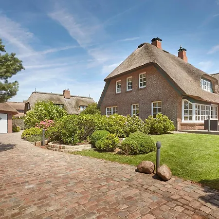 Am Duenenweg West Holiday home *
